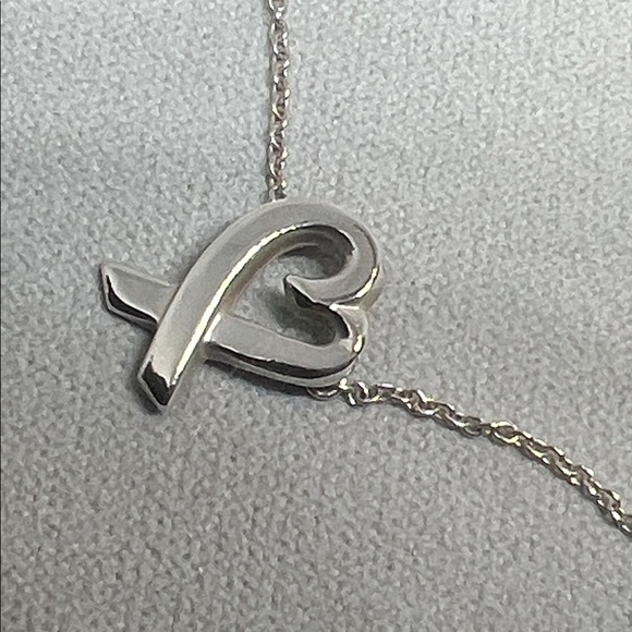 Tiffany & Co. Loving Heart S925  Necklace 2.6 gram W/Box/Dustbag - Picture 4 of 12